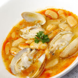 Fabes con almejes La Pondala